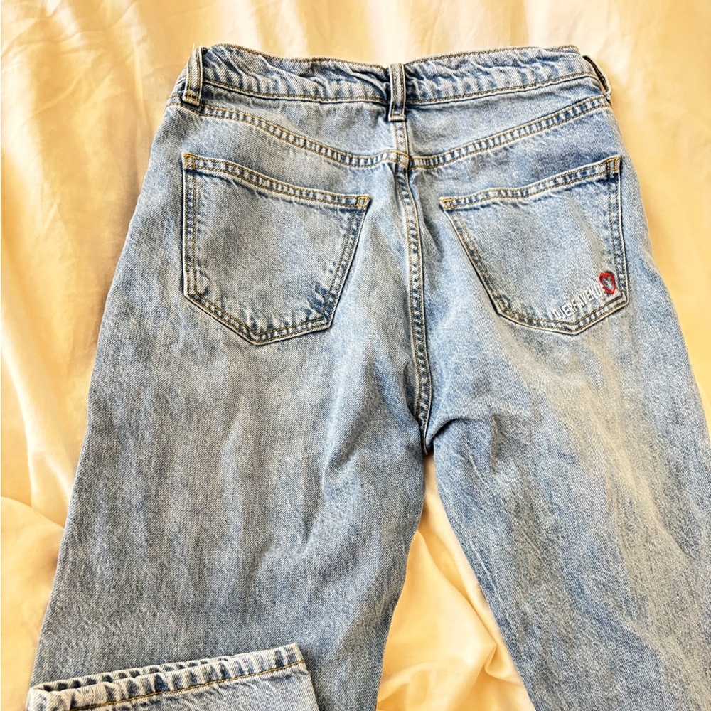 Djerf avenue relaxed blue wash jeans